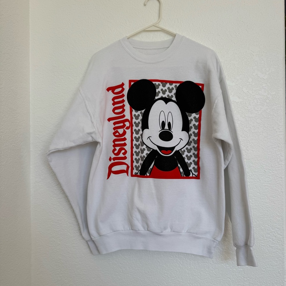 Disney White Crewneck Sweater with Mickey Mouse